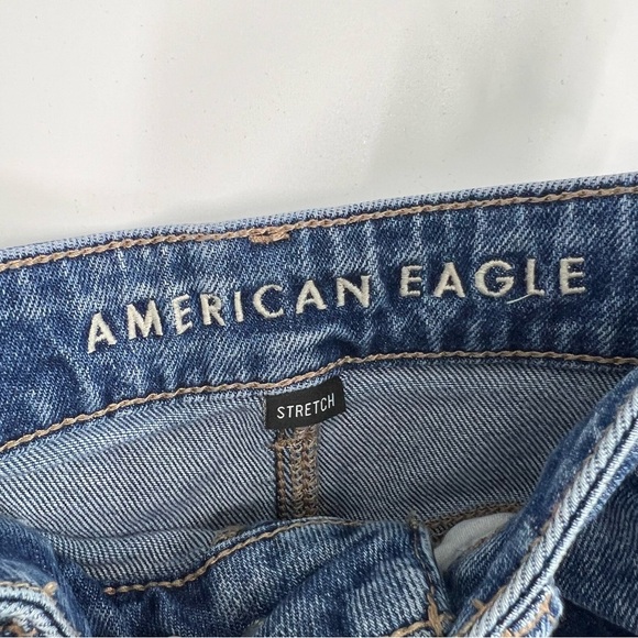 American eagle distressed Jean size 8 regular - Picture 7 of 10